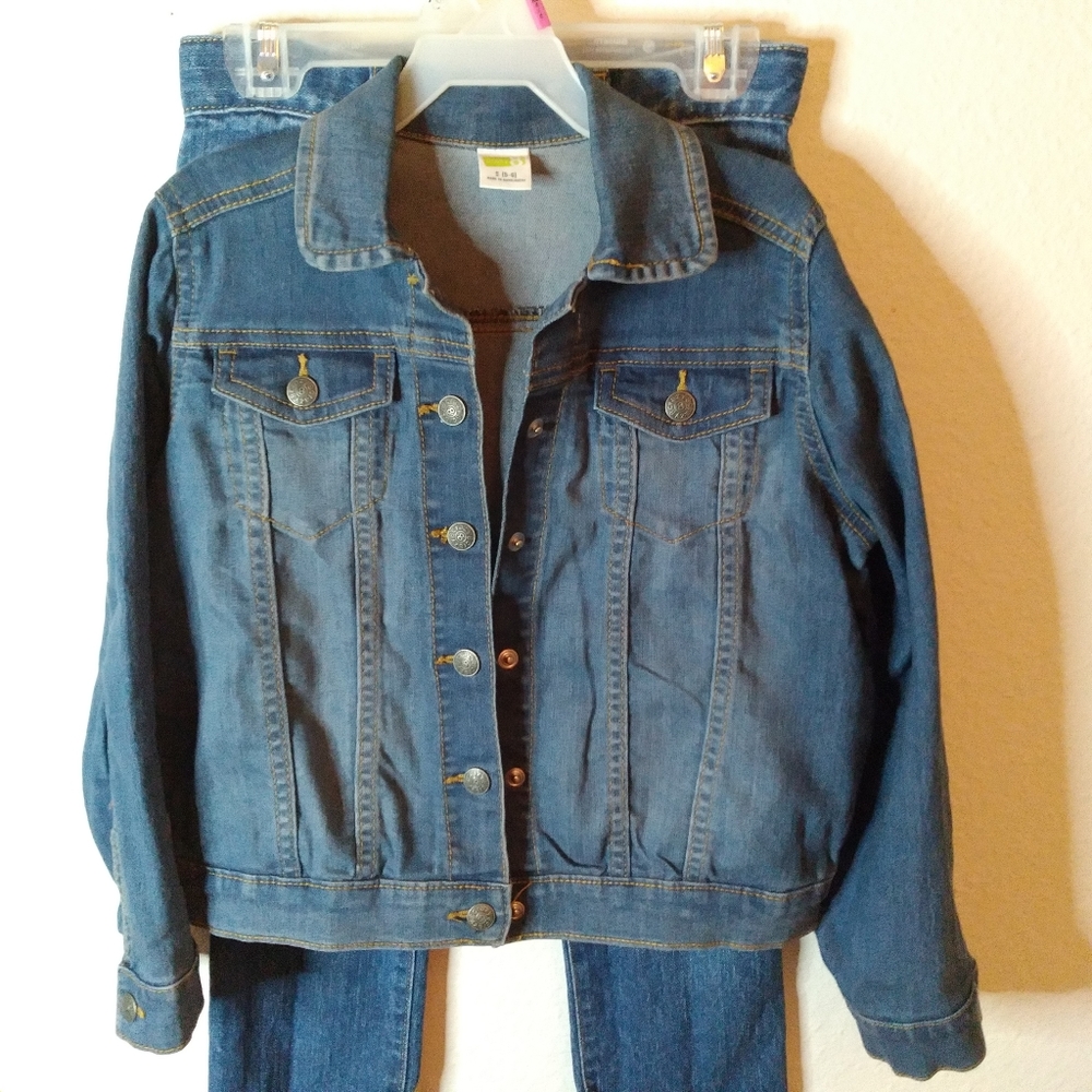 #186 Girls Crazy 8 Blue Demin Button Pocket Jean Jacket - Picture 16 of 16